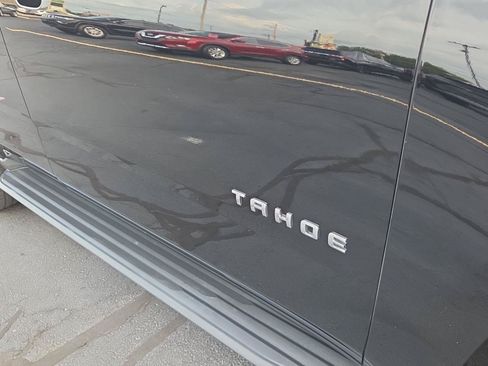 Used 2018 Chevrolet Tahoe LT AWD/4WD image 4