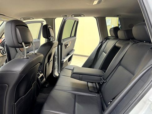 Used 2014 Mercedes-Benz GLK 350 2WD image 32