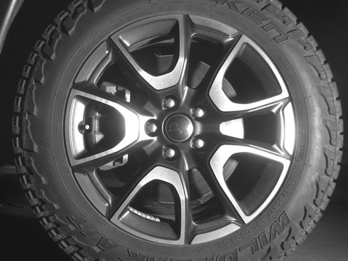 Used 2025 Jeep Compass Trailhawk image 12