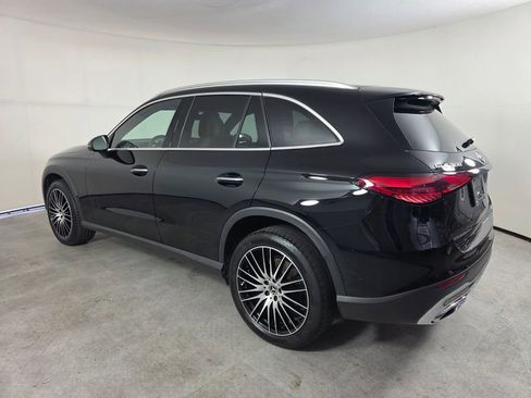 Used 2025 Mercedes-Benz GLC 300 image 6
