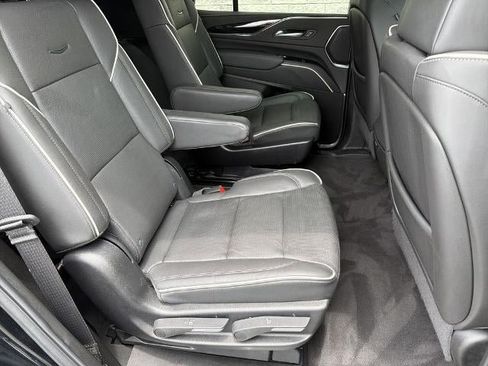 Certified 2024 Cadillac Escalade Sport w/ LPO, ONYX Package AWD/4WD image 15