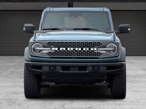 Used 2023 Ford Bronco Badlands image 10