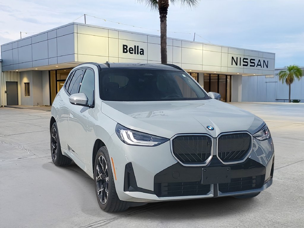 Used 2025 BMW X3 xDrive30i AWD/4WD image 9