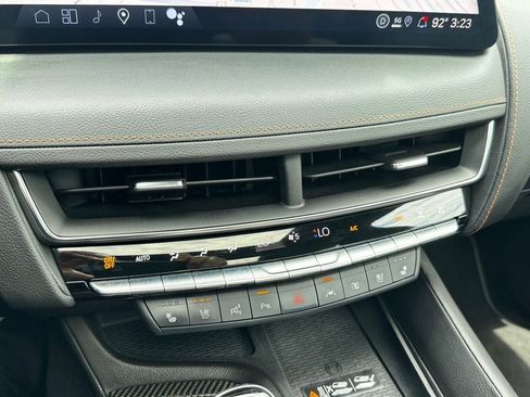 Used 2025 Cadillac CT5 V w/ Technology Package RWD image 18