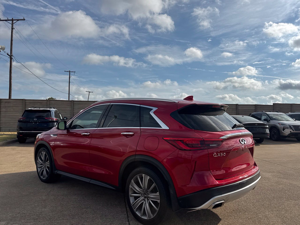 Used 2022 INFINITI QX50 Sensory FWD image 15