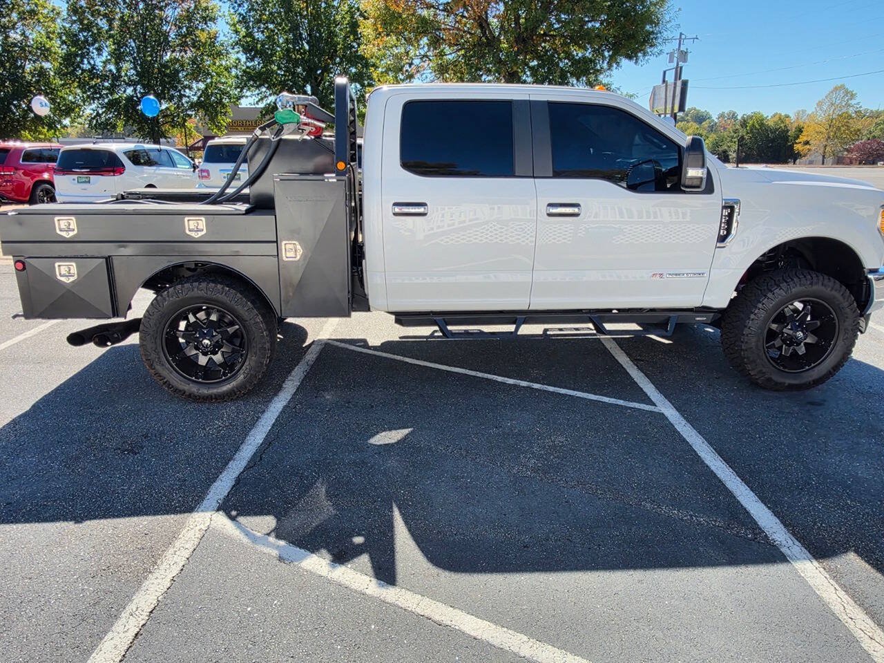 Used 2017 Ford F250 XL w/ Power Equipment Group AWD/4WD image 7