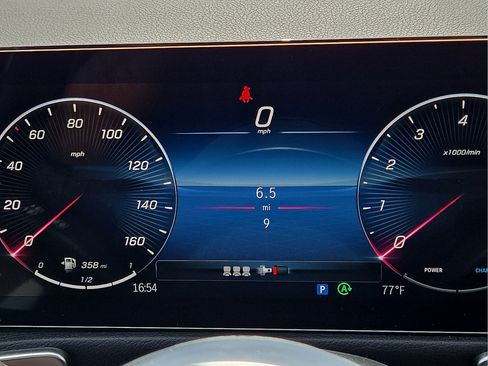 New 2026 Mercedes-Benz GLB 250 image 24
