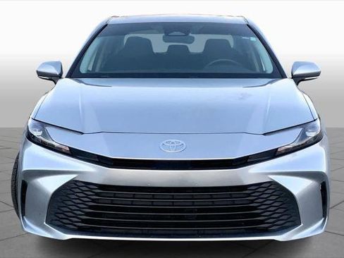 Certified 2025 Toyota Camry LE w/ Convenience Package image 3