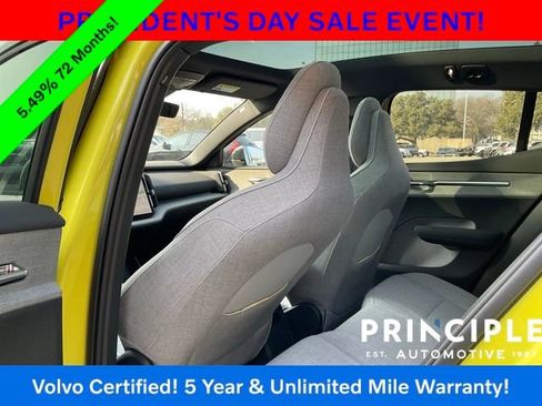 Certified 2025 Volvo EX30 Ultra image 22