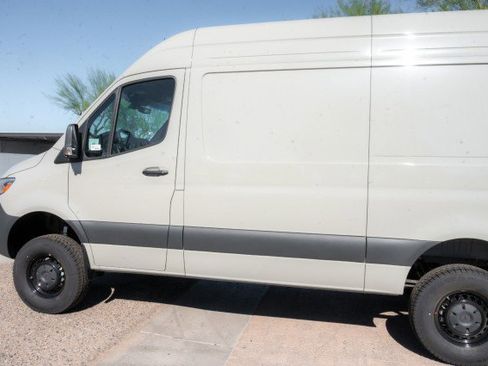 New 2026 Mercedes-Benz Sprinter 2500 image 5