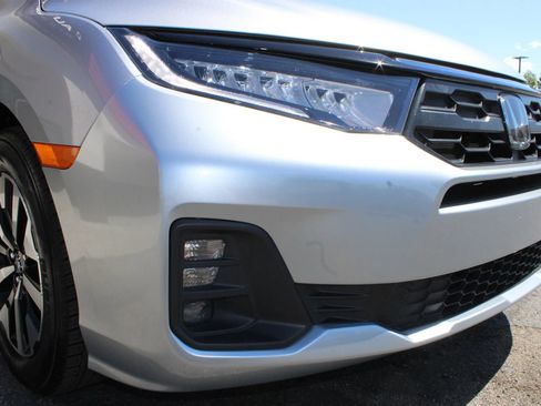 Used 2025 Honda Odyssey EX-L image 5