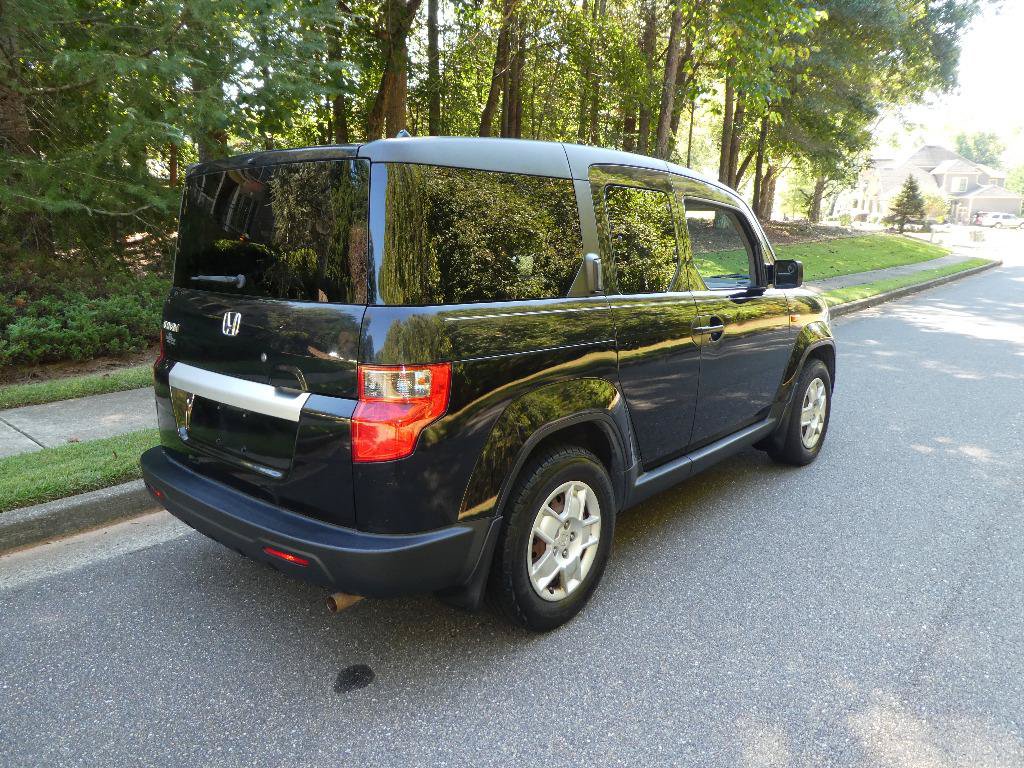 Used 2011 Honda Element LX image 24