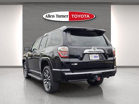Used 2023 Toyota 4Runner Limited image 9