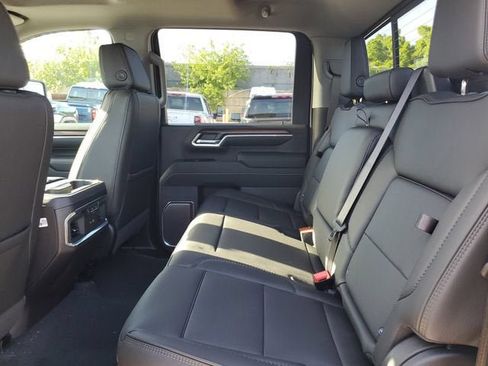 New 2026 GMC Sierra 2500 Denali w/ Denali Reserve Package AWD/4WD image 12