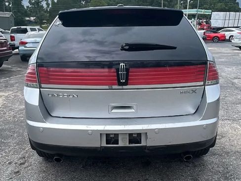 Used 2010 Lincoln MKX 2WD image 4