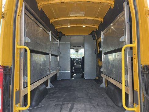 Used 2023 Ford Transit 250 148 High Roof w/ Load Area Protection Package RWD image 8