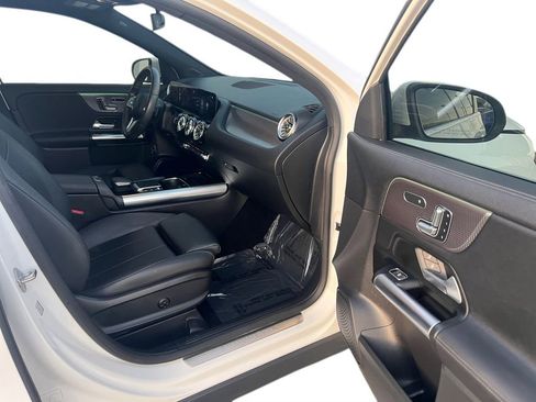 Used 2023 Mercedes-Benz GLA 250 GLA 250 w/ Premium Package image 52