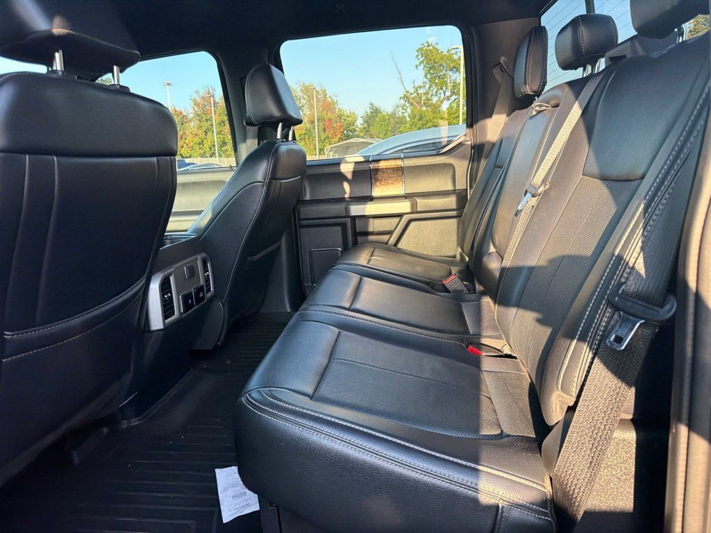 Used 2022 Ford F250 Lariat w/ Black Appearance Package AWD/4WD image 9