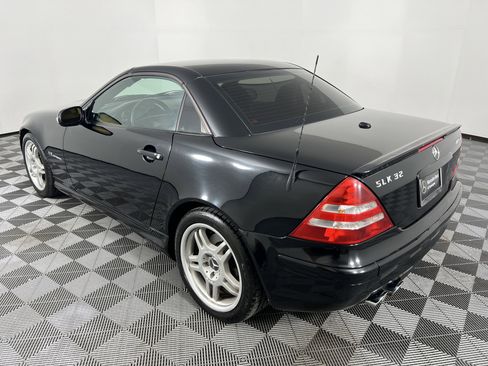 Used 2004 Mercedes-Benz SLK 32 AMG image 14