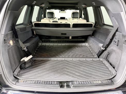 Used 2017 Mercedes-Benz GLS 63 AMG 4MATIC image 17