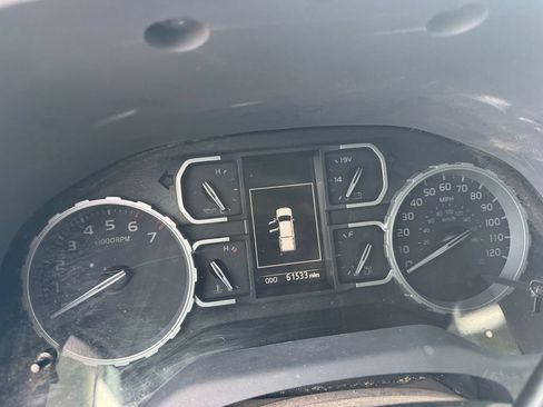 Used 2020 Toyota Tundra SR5 AWD/4WD image 10