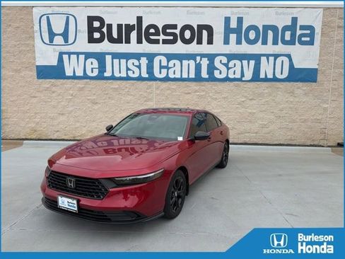 Used 2025 Honda Accord SE image 1