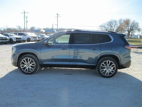 New 2026 GMC Acadia Denali Ultimate image 8