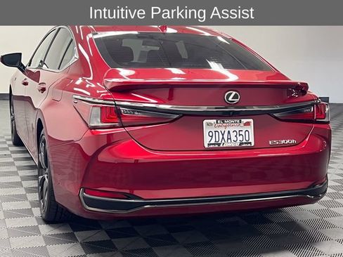 Certified 2023 Lexus ES 300h F Sport w/ Accessory Package (Z2) FWD image 7