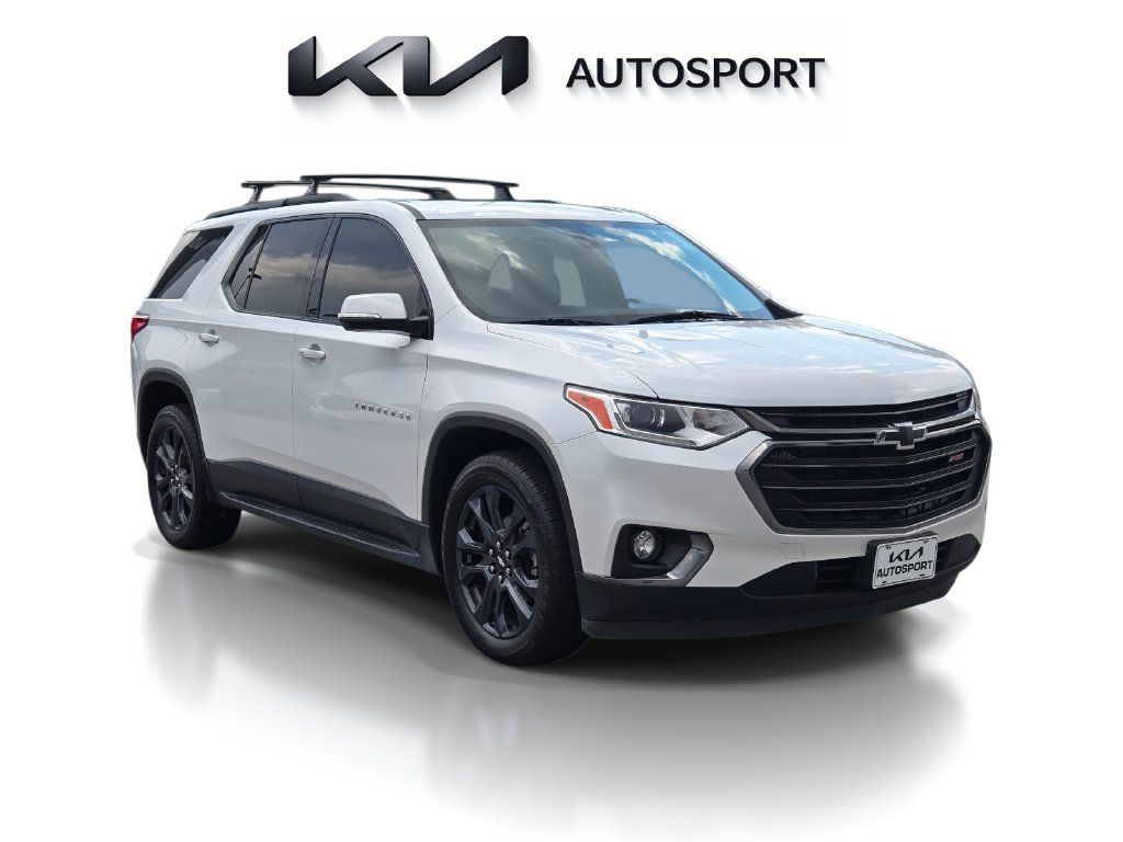 Used 2019 Chevrolet Traverse RS w/ LPO, 'HIT The Road' Package AWD/4WD image 3