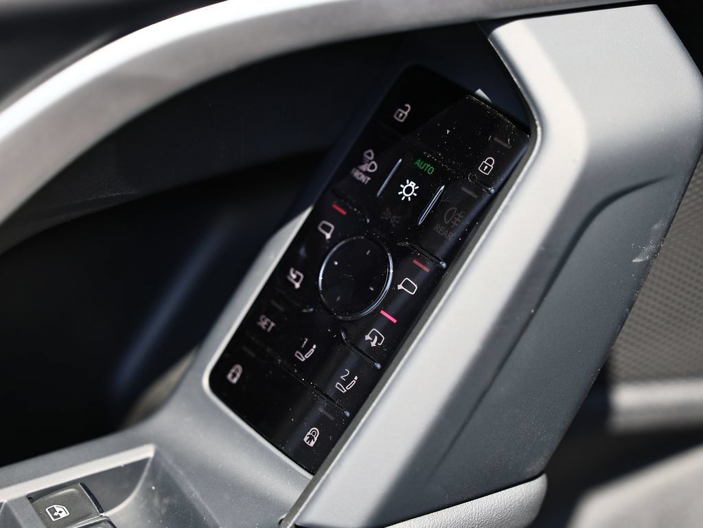 New 2026 Audi Q5 Premium Plus AWD/4WD image 16
