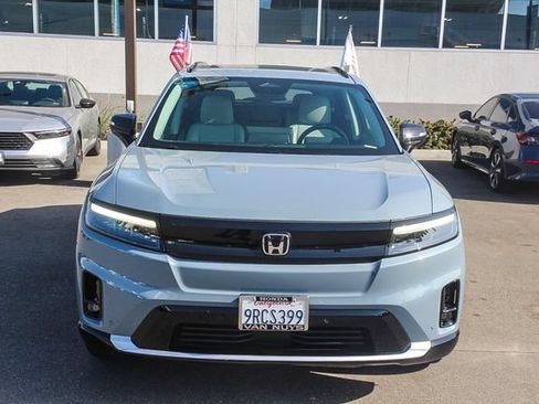 Used 2024 Honda Prologue Touring image 2