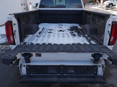 Used 2023 GMC Sierra 3500 Denali w/ Denali Ultimate Package image 29