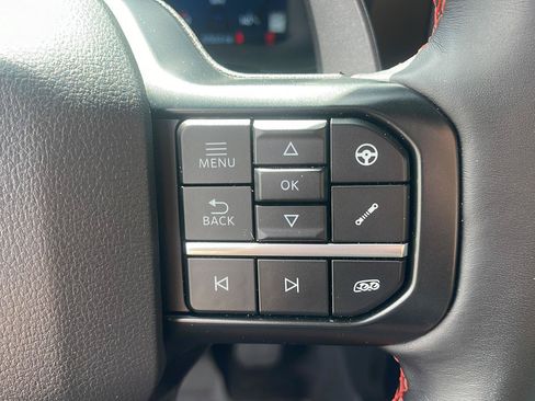 Used 2025 Ford F150 Raptor AWD/4WD image 16