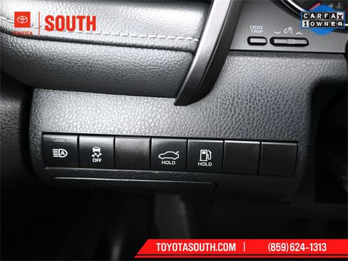 Used 2024 Toyota Camry XSE image 21