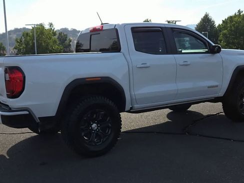 Used 2024 GMC Canyon Elevation w/ Convenience Package RWD image 8