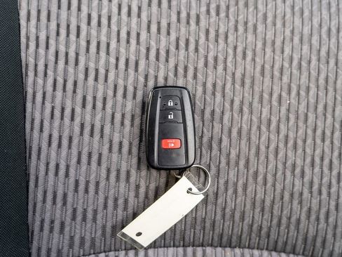 Certified 2024 Toyota 4Runner SR5 image 33