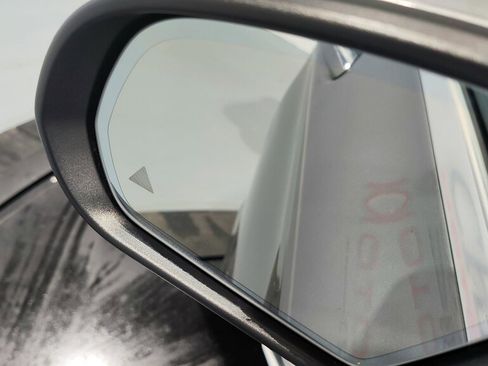 Used 2015 Mercedes-Benz C 63 AMG S image 16