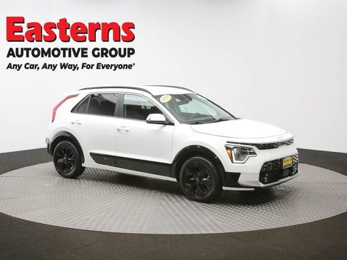 Used 2023 Kia Niro Wind w/ Wind Preserve Package image 45