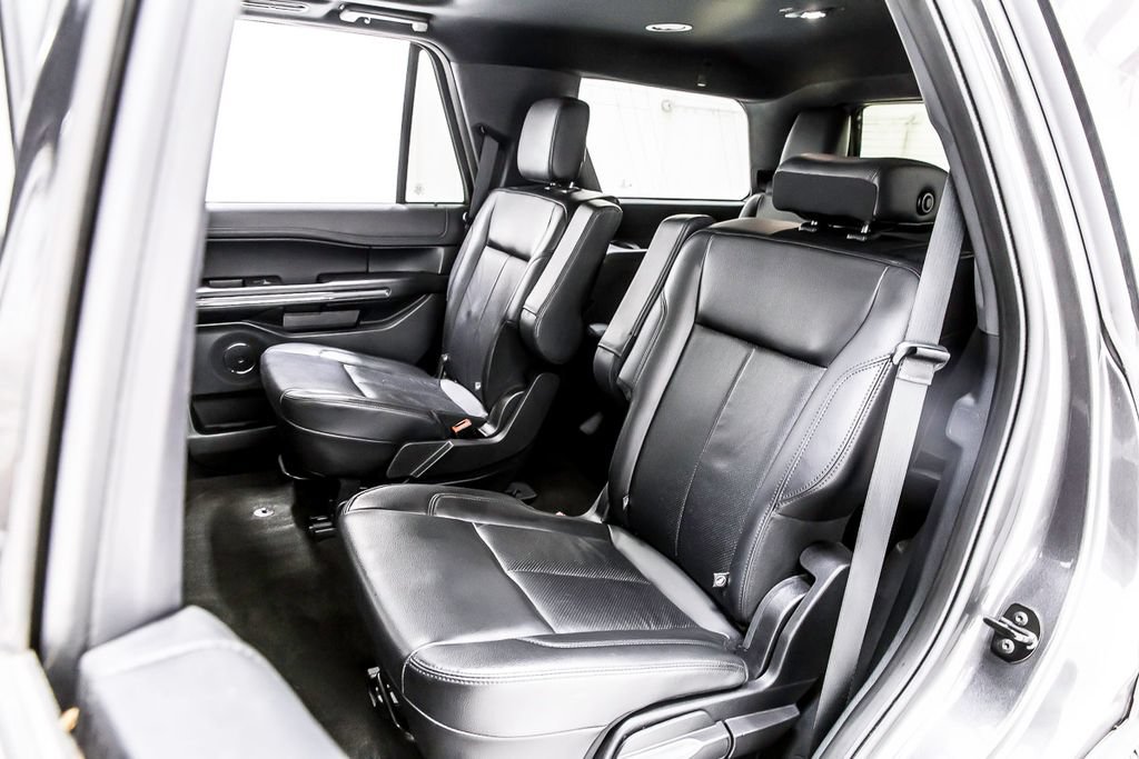 Used 2020 Ford Expedition XLT w/ Equipment Group 202A RWD image 29