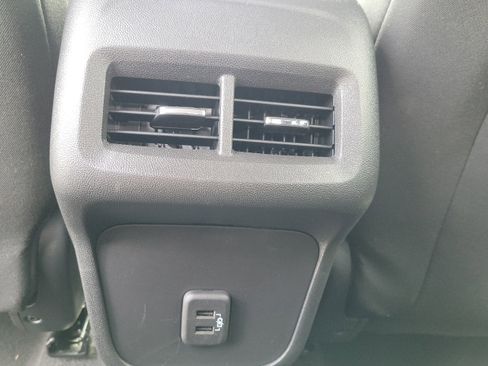 Used 2022 Chevrolet Equinox LT image 20