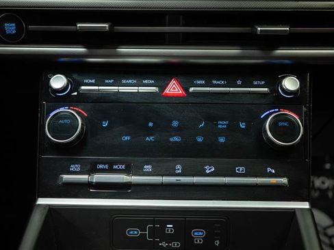 Used 2024 Hyundai Santa Fe SEL image 22