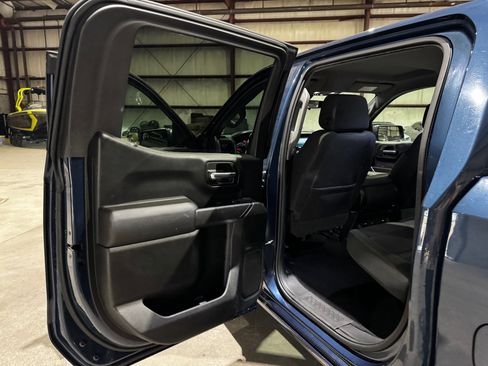 Used 2019 Chevrolet Silverado 1500 LT w/ All-Star Edition image 16