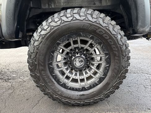 Used 2024 Ford F250 Lariat w/ Lariat Ultimate Package image 65