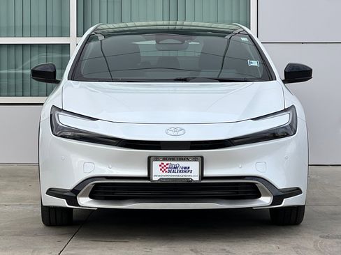 New 2026 Toyota Prius Plug-In Hybrid image 6