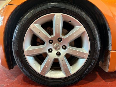 Used 2004 Nissan 350Z Touring w/ Aerodynamics Pkg image 31