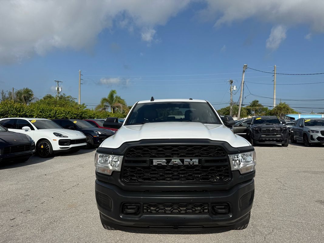 Used 2022 RAM 3500 Tradesman AWD/4WD image 2