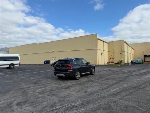 Used 2018 BMW X3 xDrive30i image 7