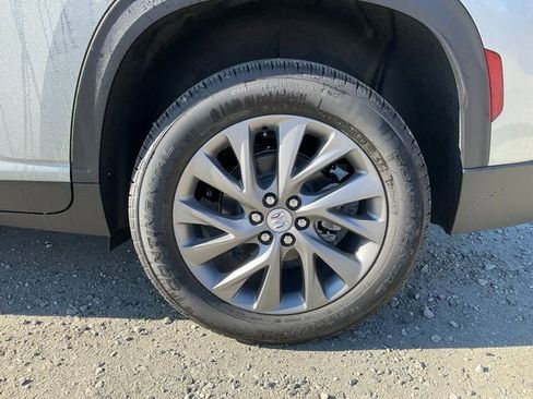 New 2026 Buick Enclave Preferred w/ Power Package image 27