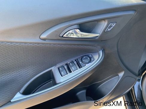 Used 2023 Chevrolet Malibu LT image 23