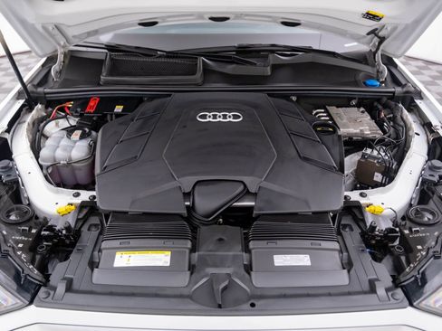 Used 2020 Audi Q7 3.0T Premium Plus image 28